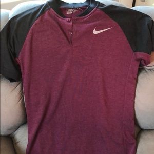 Nike golf shirt